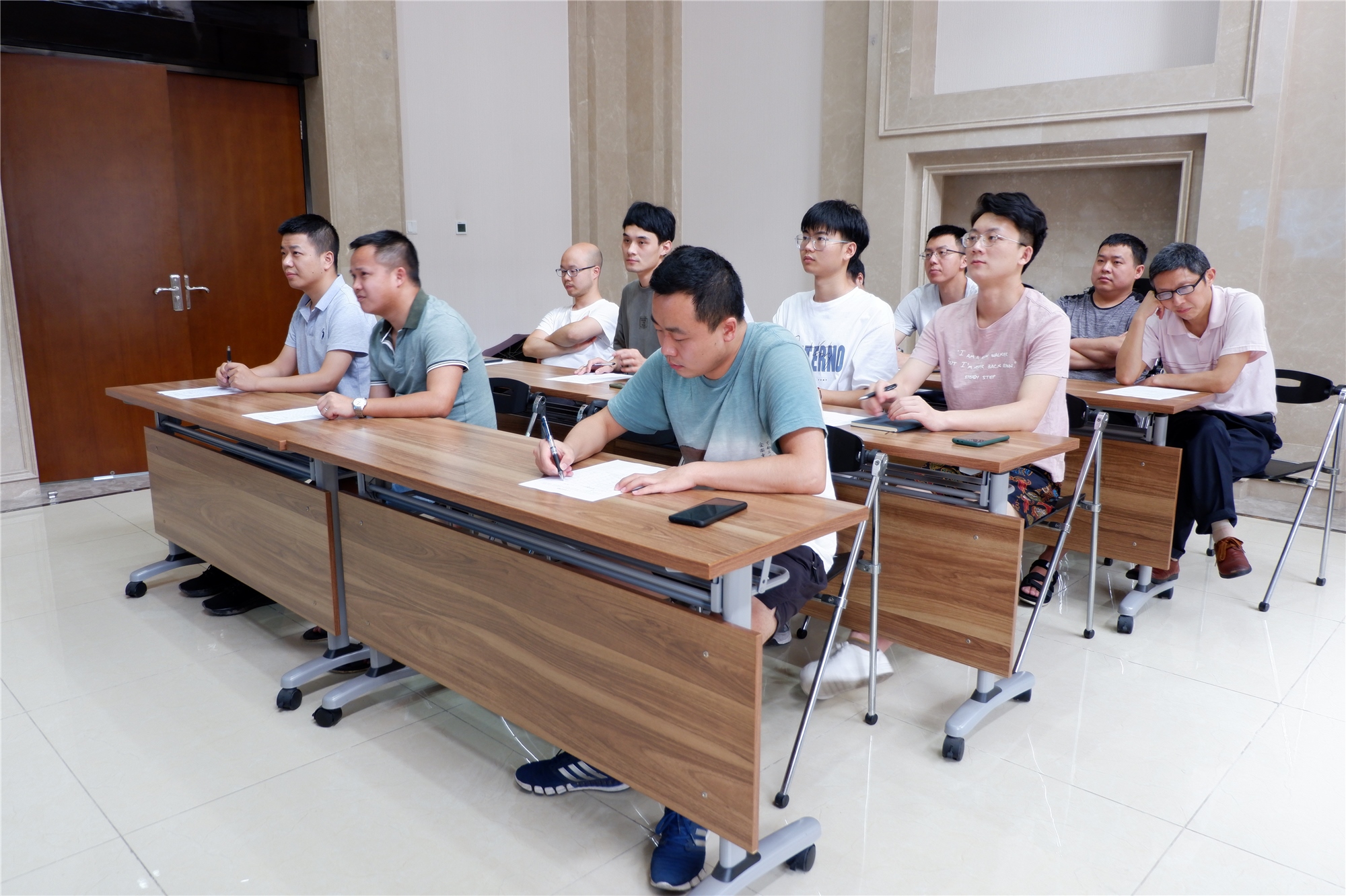 机械部开展模具知识分享会